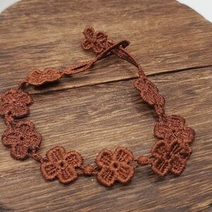 B2411 crotchet handmade brown daisy bracelet floral‎
